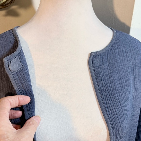 EILEEN FISHER Textured Silk Blend Jacket with Magnetic Closure Sz M - Picture 7 of 11